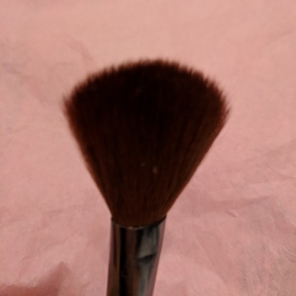 4 for $20 NEW makeup brushes Ulta & Crown Pro - Picture 3 of 5